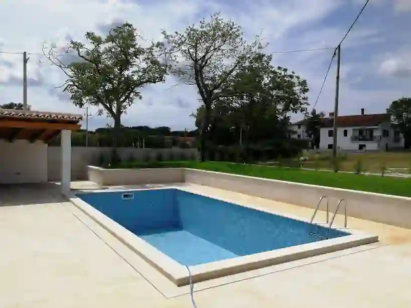 Euro-Pool-1018